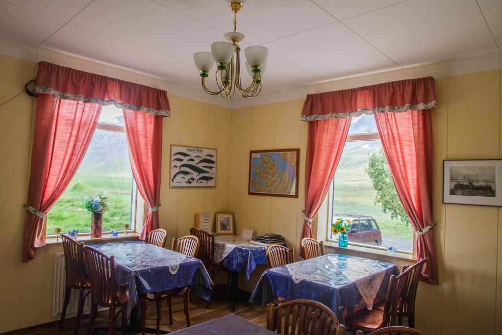 Korpudalur Hi Hostel Flateyri Zewnętrze zdjęcie